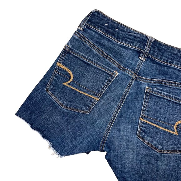 American Eagle Distressed Womens Shorts 4 Super Stretch Raw Hem Medium Wash - Picture 5 of 7